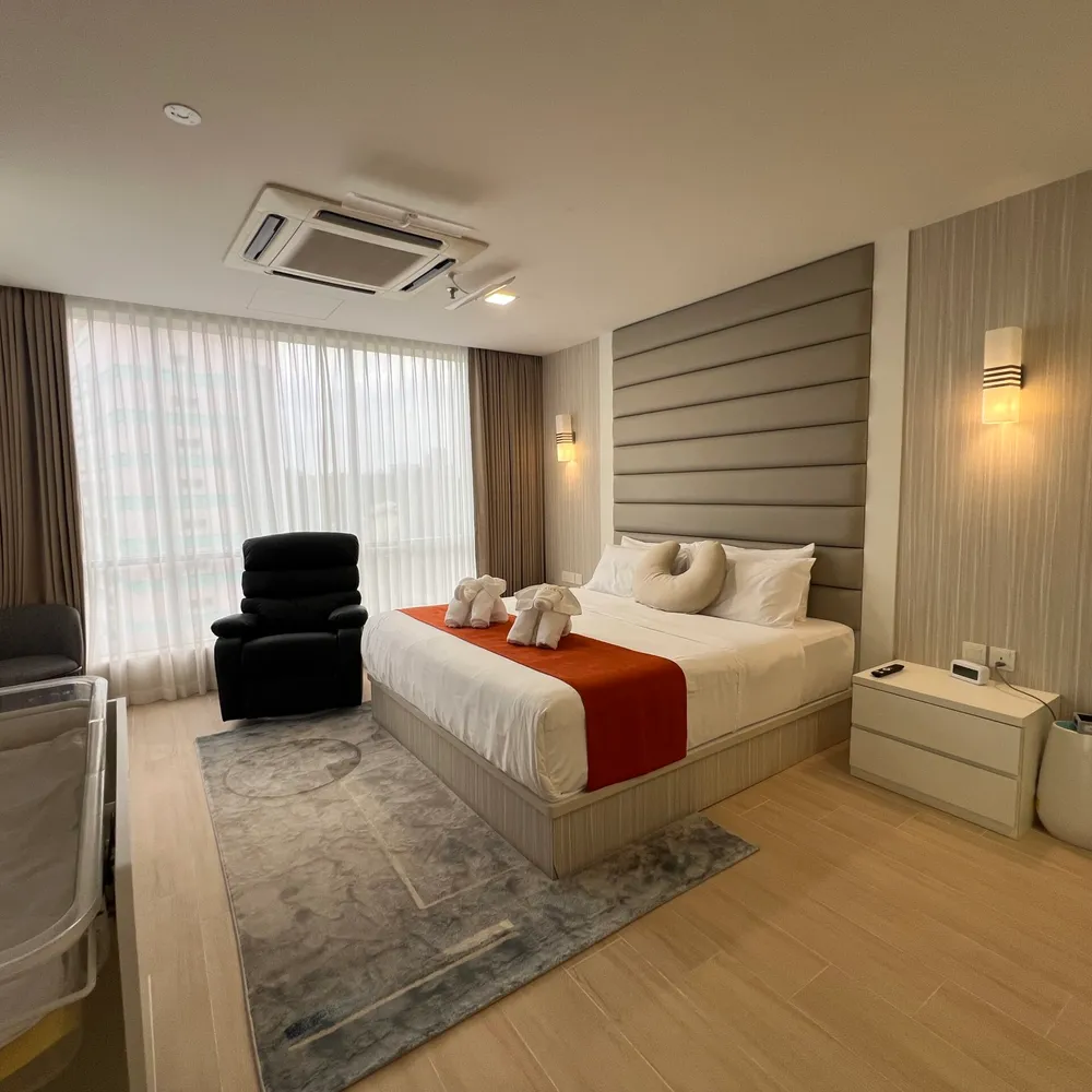 Gold Suites